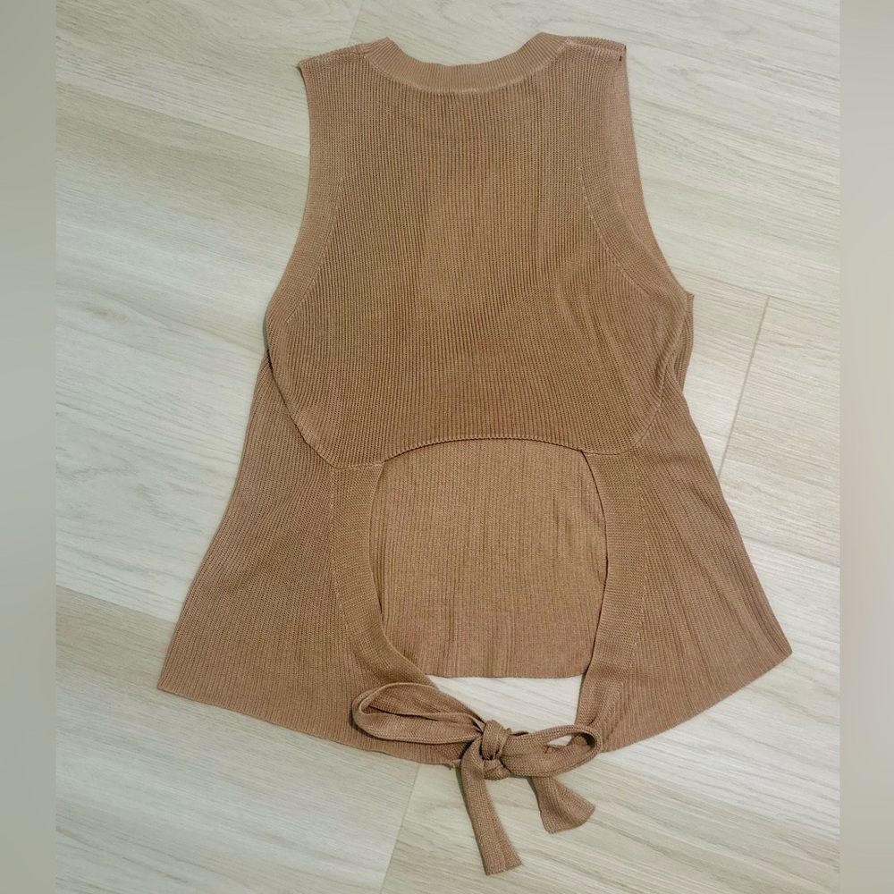 Beige Knit Viscose Tie Back Sleeveless Tank Crew Neck Solid Casual M